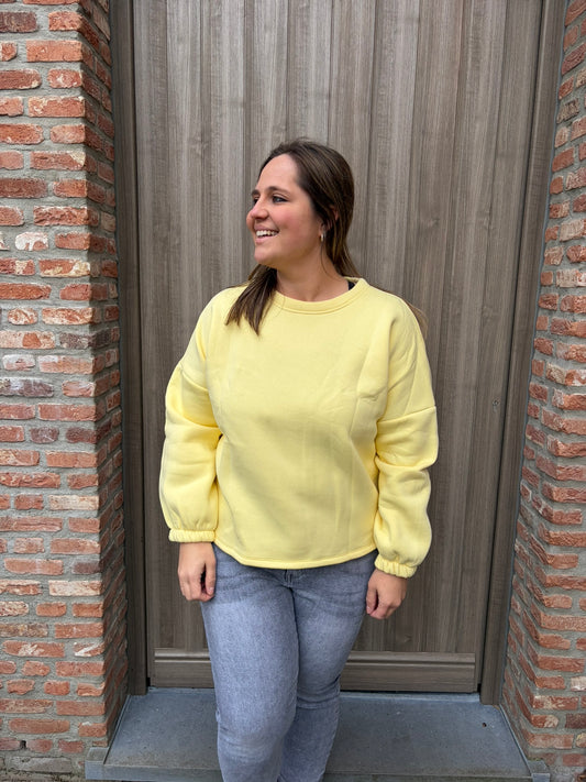 Sweater Copine geel