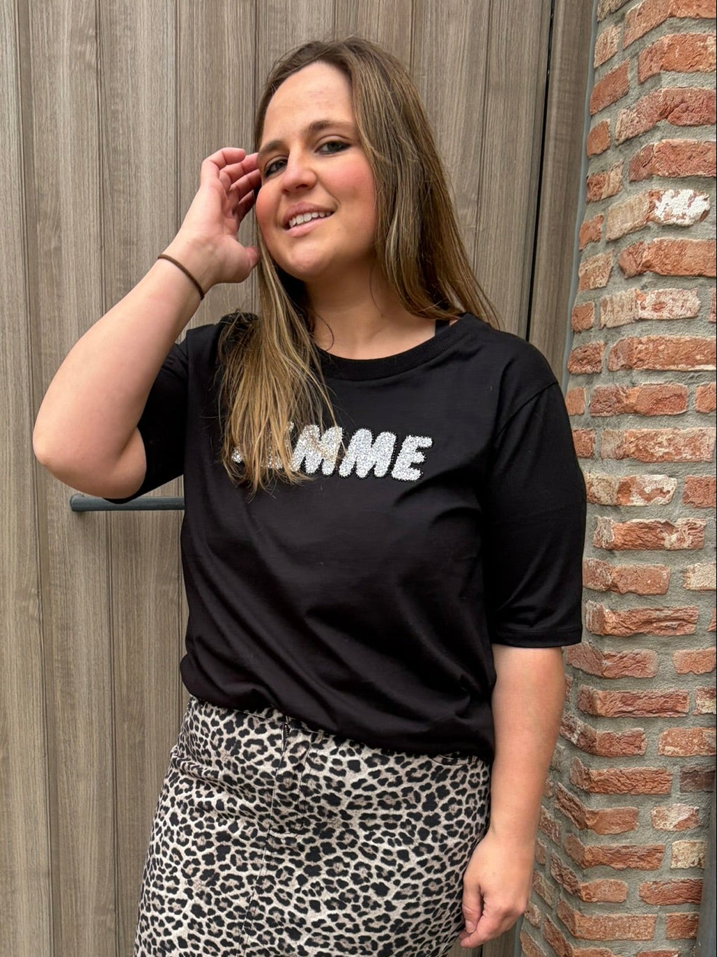 Femme T-shirt zwart