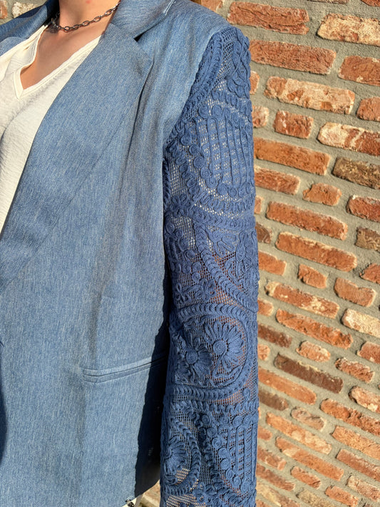 Blazer moon